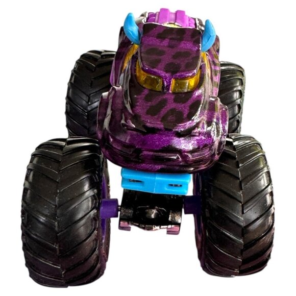 HOT WHEELS® Monster Trucks STEER‎ CLEAR® Vehicle 1:64 - Picture 3 of 3